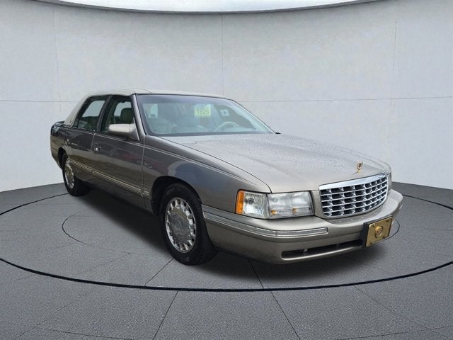 1999 Cadillac DeVille Base