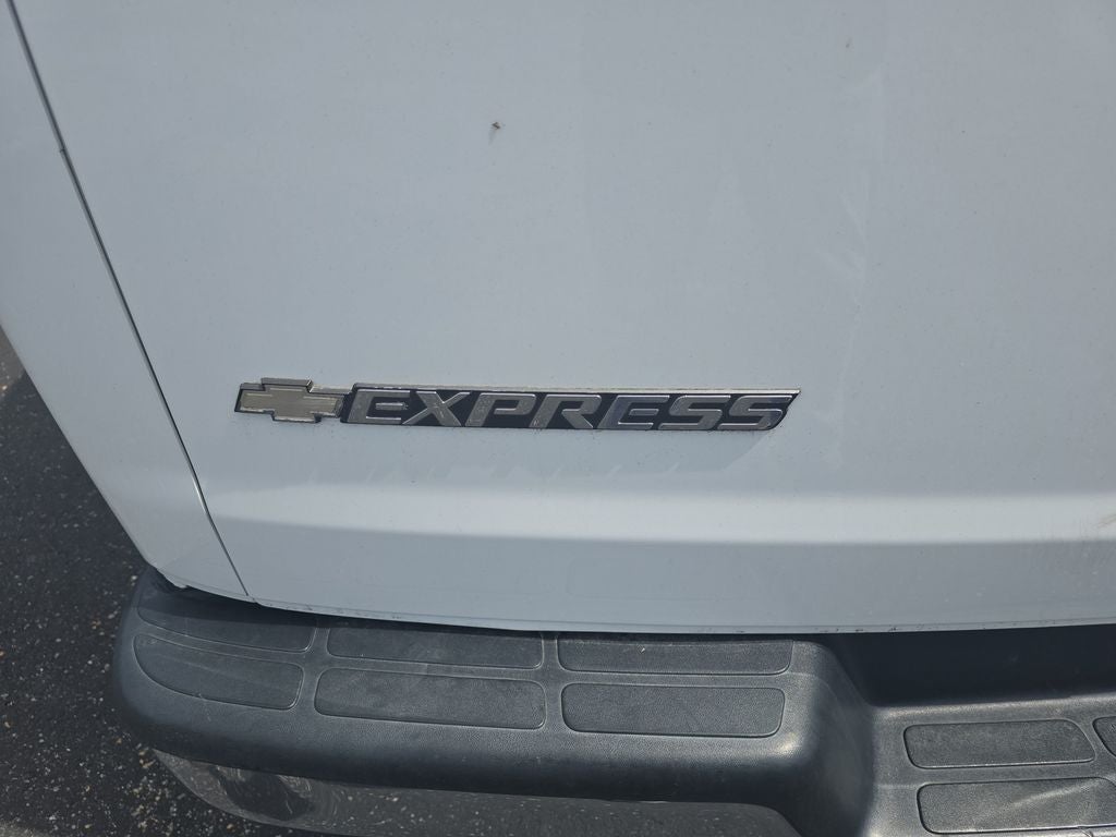 2020 Chevrolet Express 3500 LT Passenger