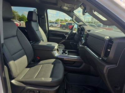 2025 Chevrolet Silverado 3500HD LTZ