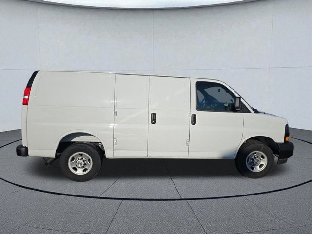 2024 Chevrolet Express 2500 Work Van Cargo