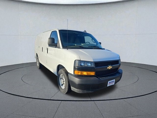 2024 Chevrolet Express 2500 Work Van Cargo