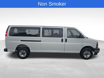 2025 GMC Savana 3500 LT