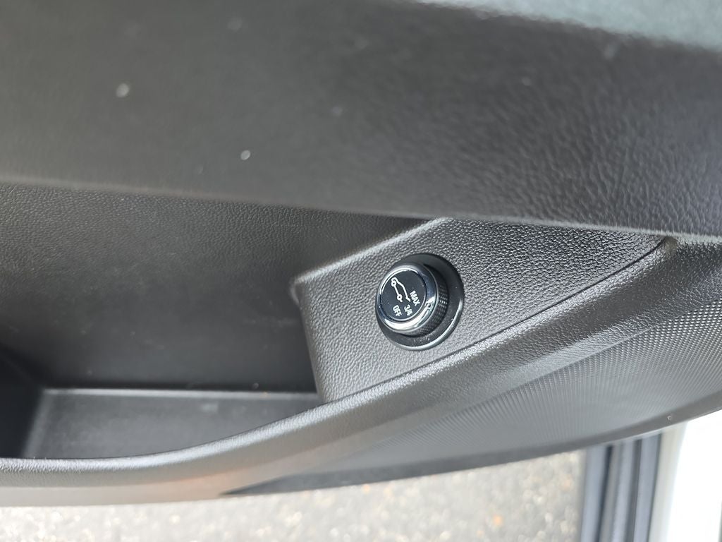 2018 Chevrolet Traverse LT Cloth w/1LT