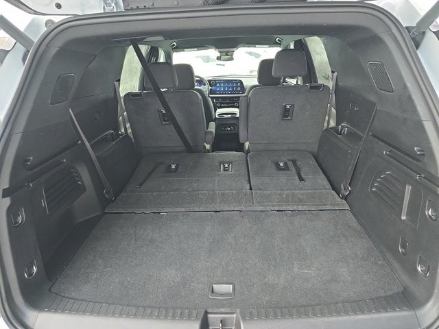 2025 Chevrolet Traverse LT 2LT