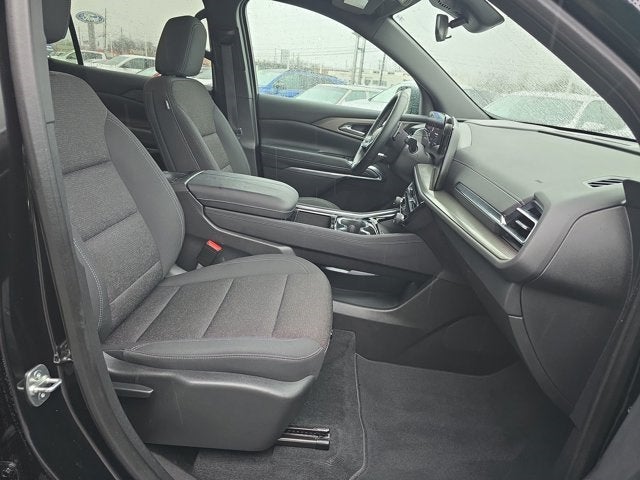 2025 Chevrolet Traverse LT 2LT