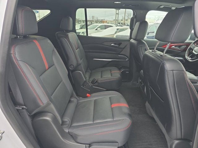 2025 Chevrolet Traverse RS