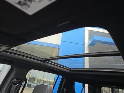 2022 Chevrolet Suburban RST