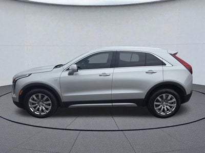 2022 Cadillac XT4 Premium Luxury