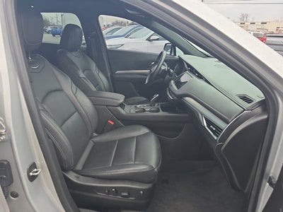 2022 Cadillac XT4 Premium Luxury