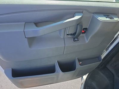 2018 Chevrolet Express 3500 Work Van Cutaway