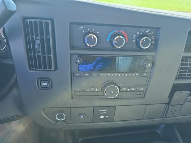 2018 Chevrolet Express 3500 Work Van Cutaway