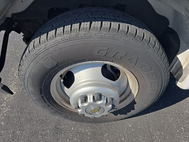 2018 Chevrolet Express 3500 Work Van Cutaway