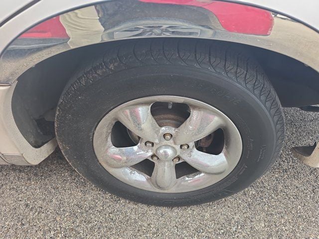 1999 Lincoln Town Car Executive