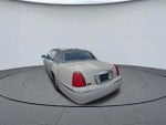 1999 Lincoln Town Car Executive