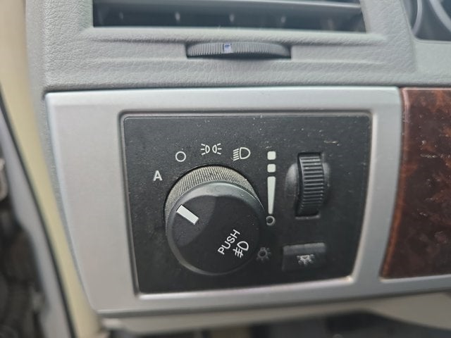 2010 Chrysler Town & Country Touring