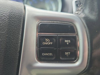 2011 Chrysler Town & Country Touring