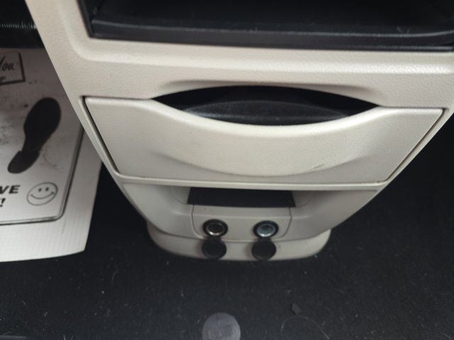 2011 Chrysler Town & Country Touring