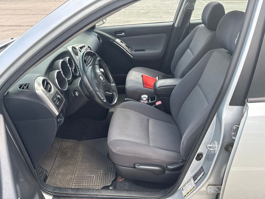 2006 Toyota Matrix Base