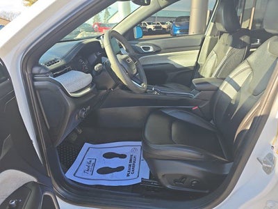 2023 Jeep Compass Latitude Lux