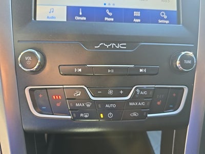 2020 Ford Fusion SEL