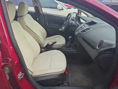 2011 Ford Fiesta SES