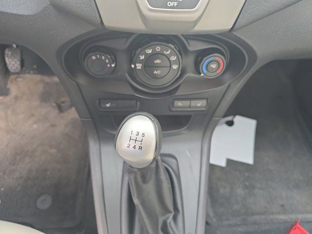 2011 Ford Fiesta SES