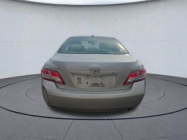 2010 Toyota Camry LE