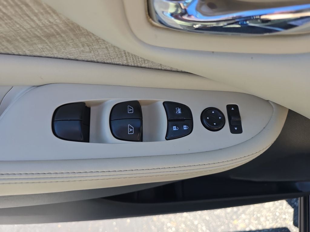 2021 Nissan Murano SV