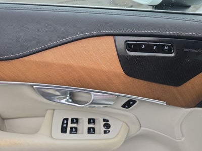 2019 Volvo XC90 T6 Inscription