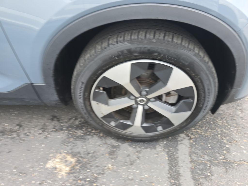 2023 Volvo XC40 Ultimate
