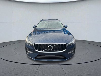 2022 Volvo XC60 B5 Momentum