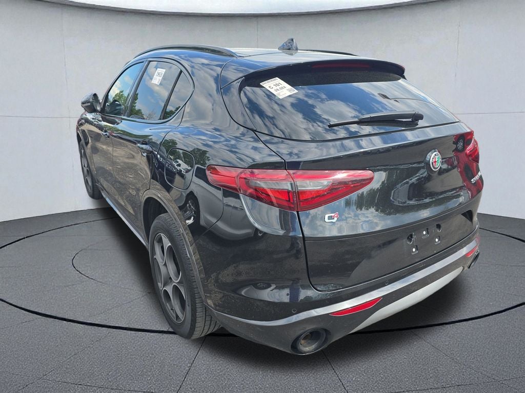 2022 Alfa Romeo Stelvio Ti